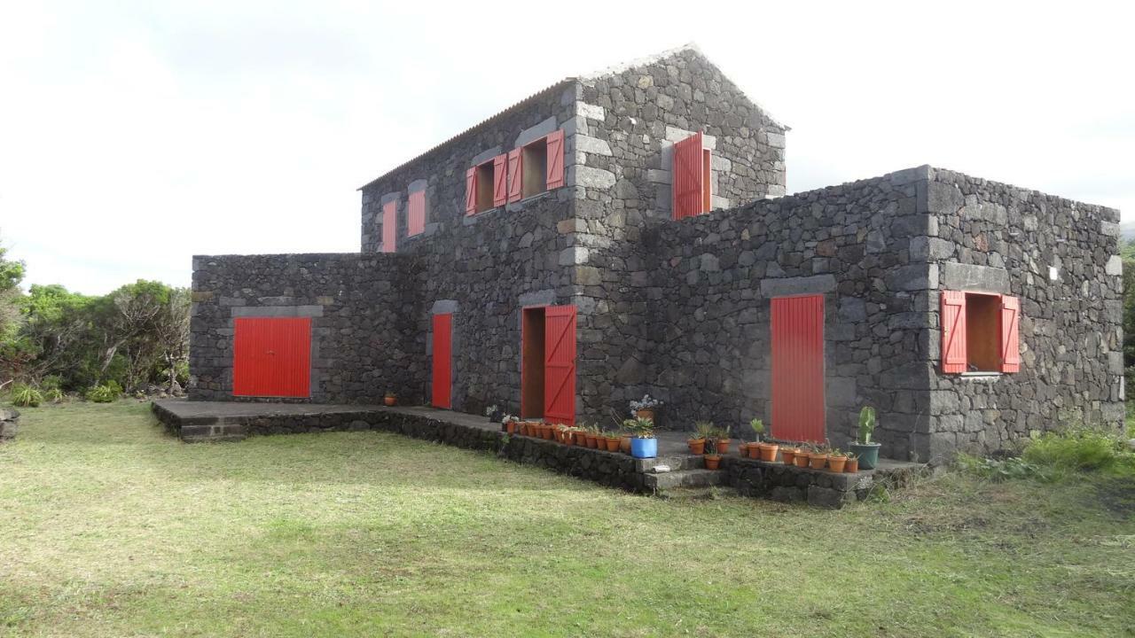 Retiro Dos Bons Sinais Villa Sao Roque do Pico Bagian luar foto